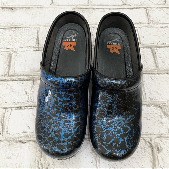 DANSKO XP Moon Blue/Black Patent Leather Professional XP Clogs Size 38 7.5-8US - Picture 3 of 16